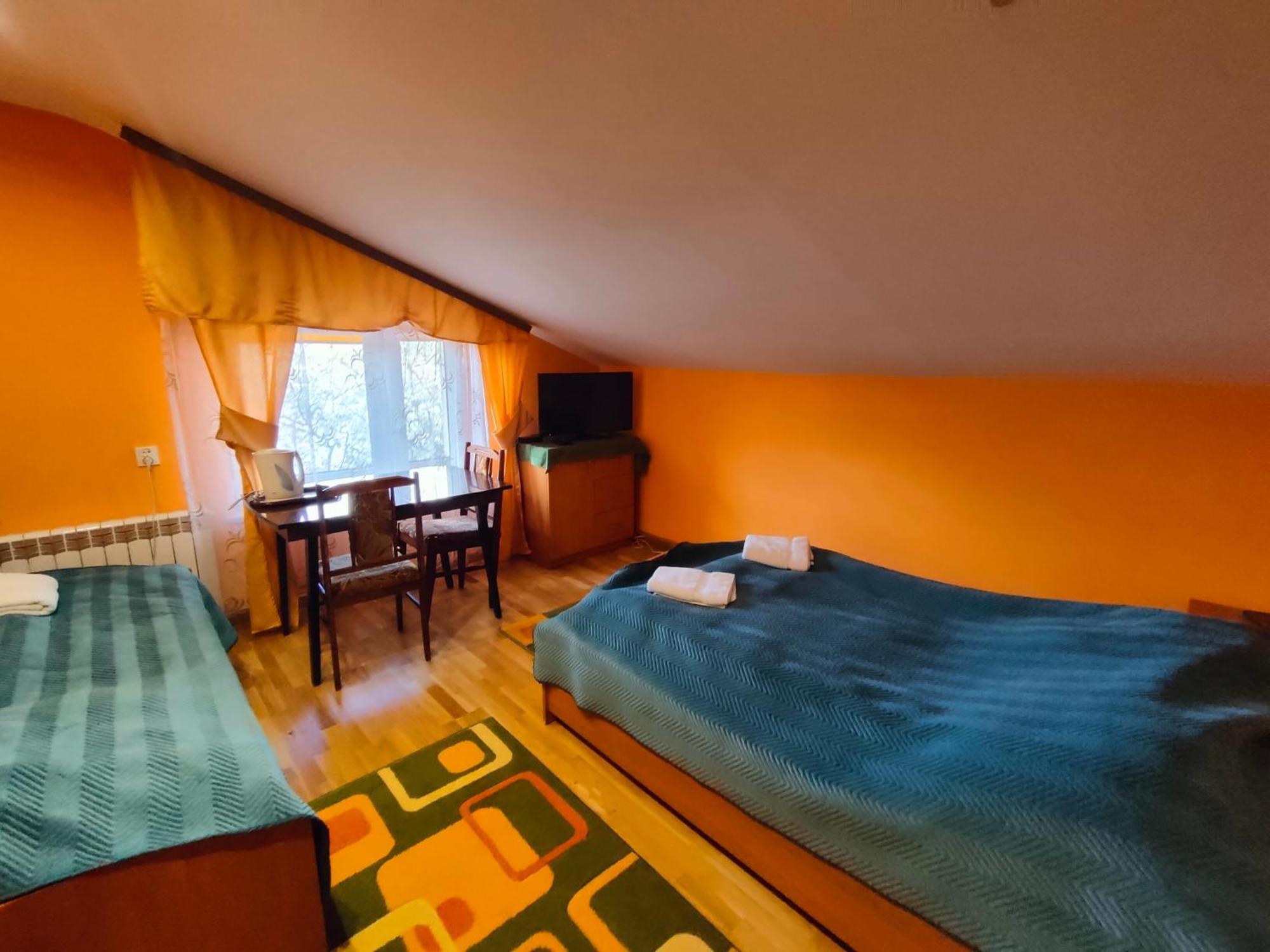Pokoje Goscinne Szuber Iwonicz-Zdrój Exterior foto